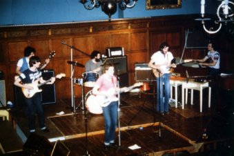 The Hot Poop Band hit Ingestre